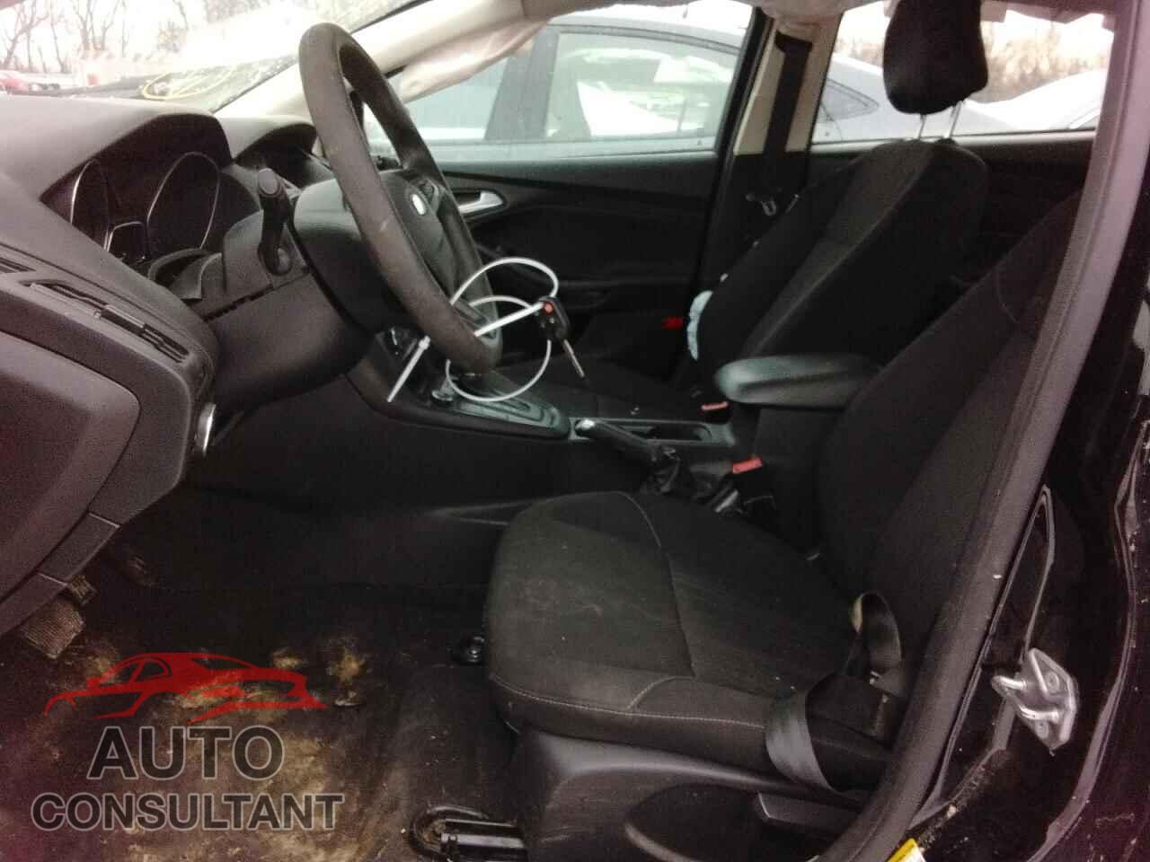 FORD FOCUS 2017 - 1FADP3FE4HL243859