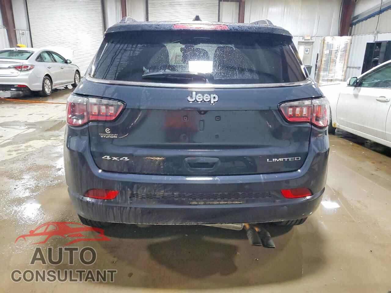 JEEP COMPASS 2018 - 3C4NJDCB8JT231823