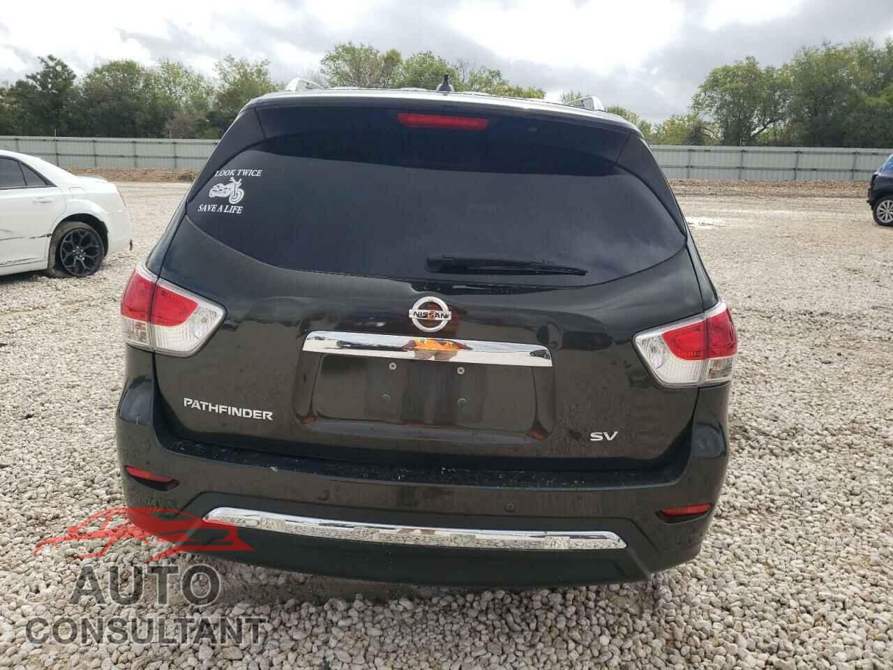 NISSAN PATHFINDER 2015 - 5N1AR2MN8FC609027