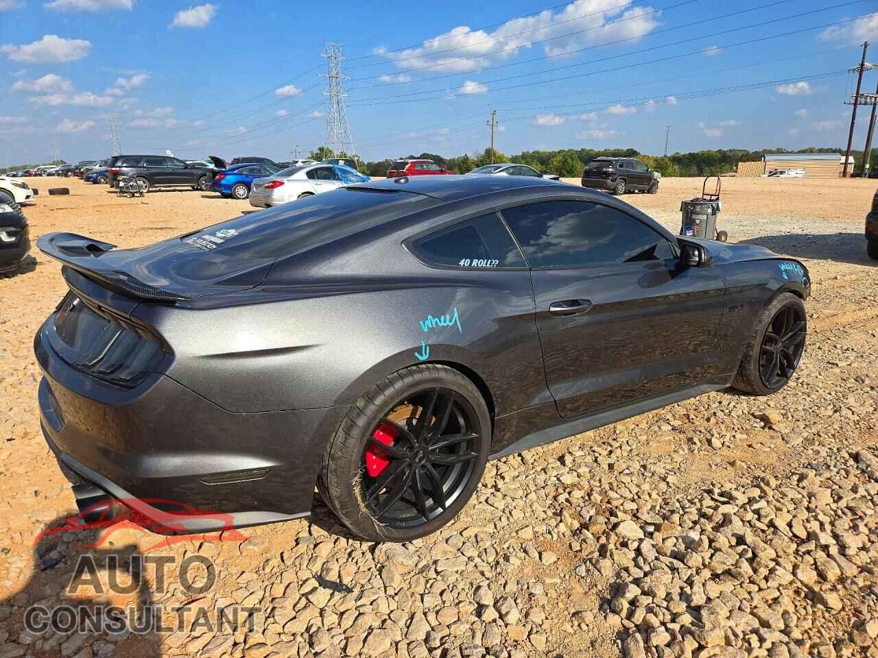 FORD MUSTANG 2019 - 1FA6P8CF7K5147710
