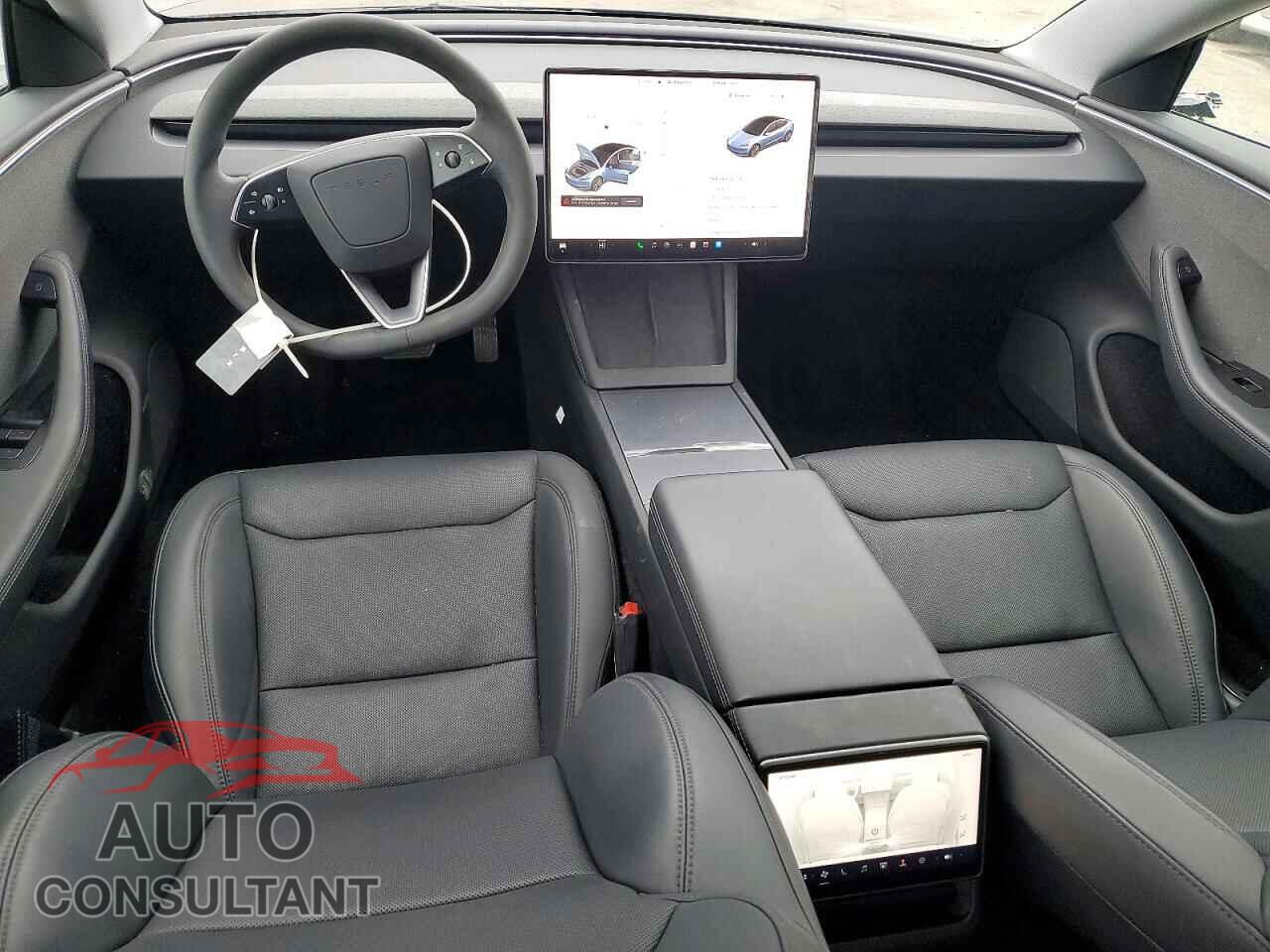 TESLA MODEL 3 2024 - 5YJ3E1EA7RF767428