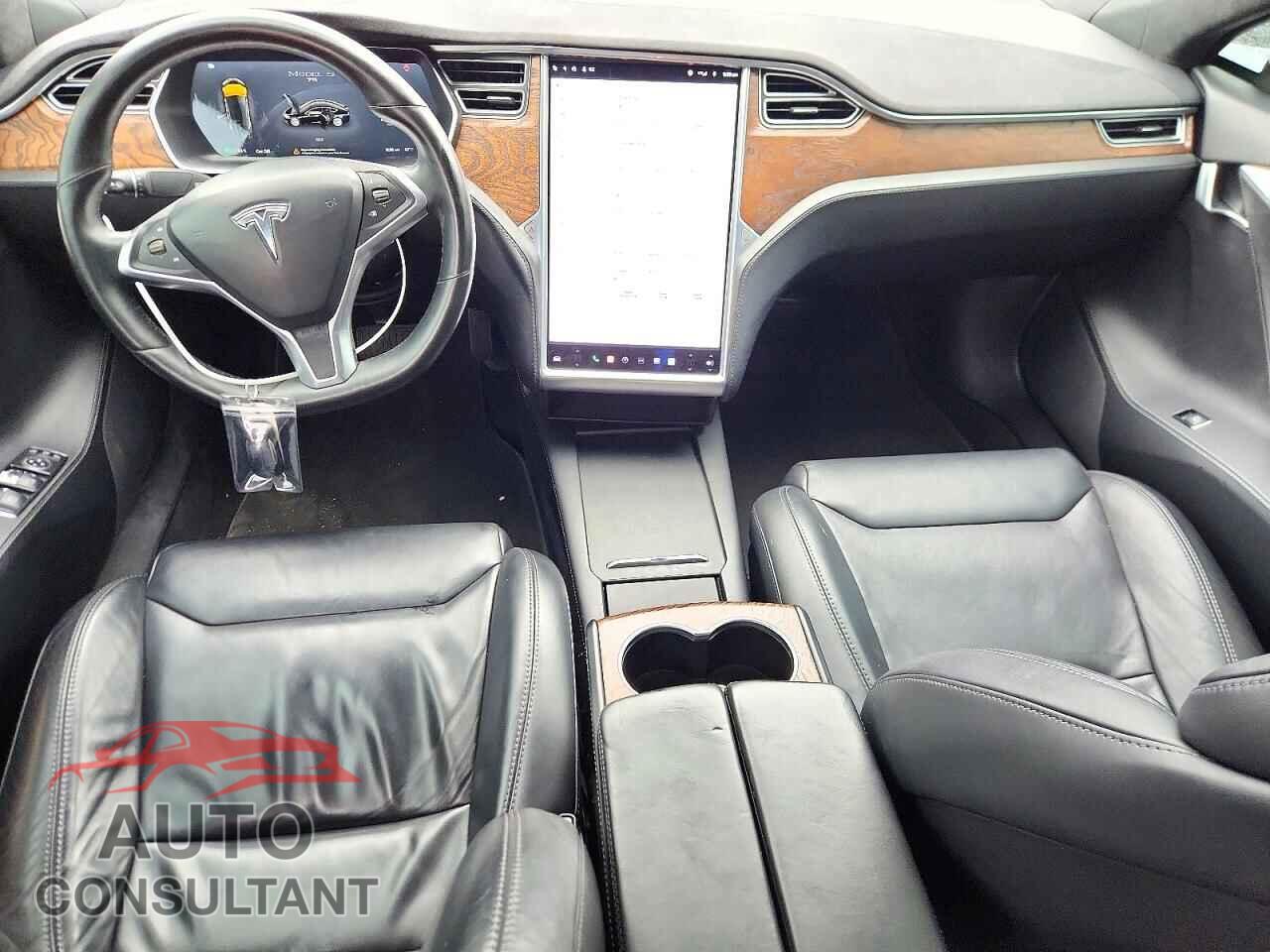 TESLA MODEL S 2017 - 5YJSA1E11HF193348