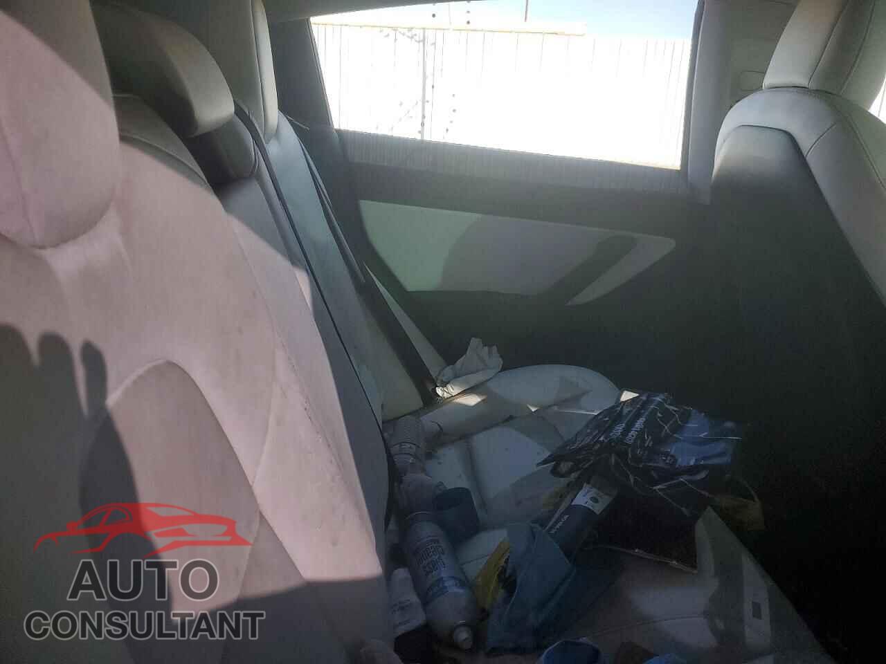 TESLA MODEL 3 2020 - 5YJ3E1EB5LF638961