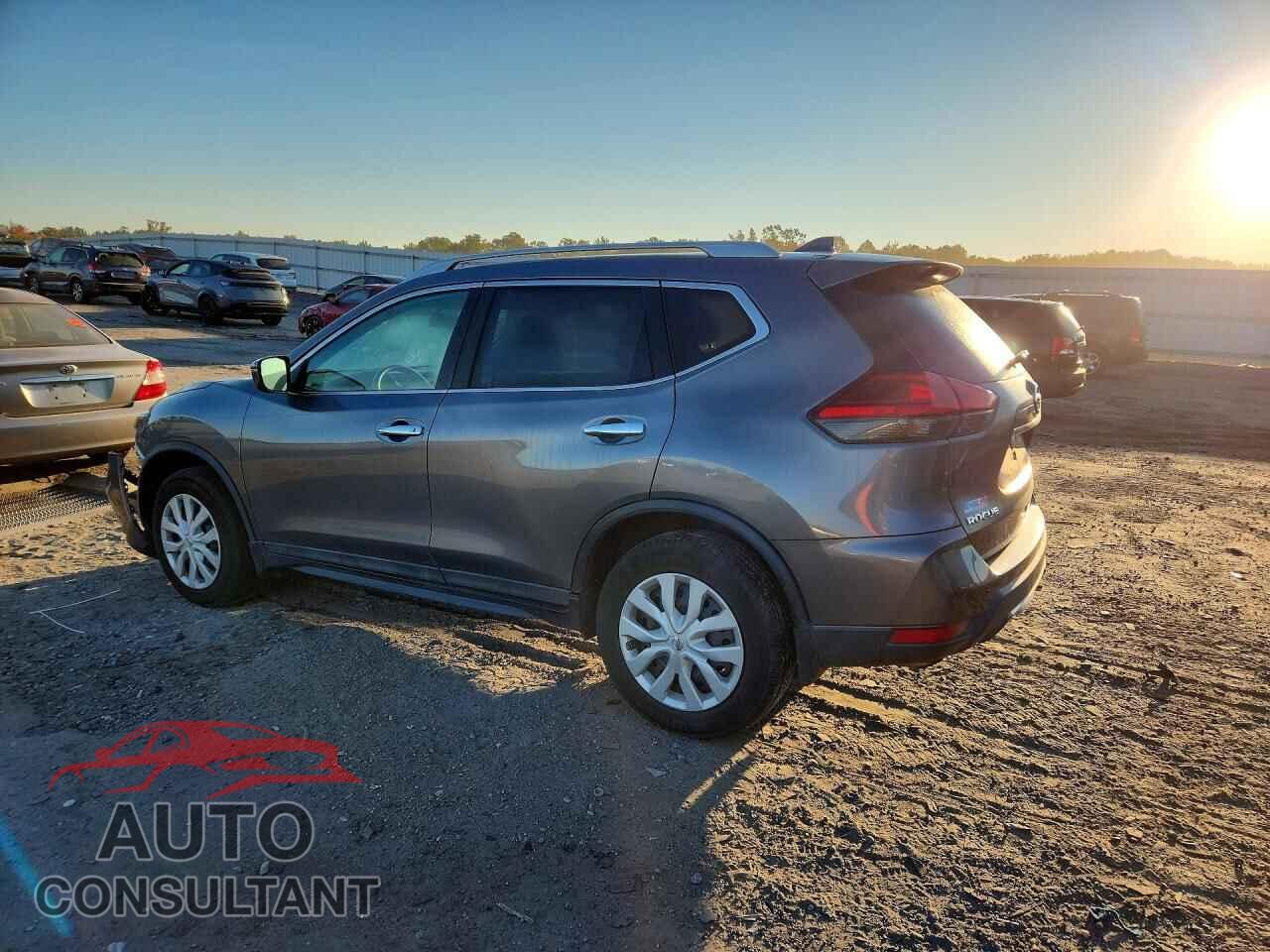 NISSAN ROGUE 2017 - 5N1AT2MM6HC845929