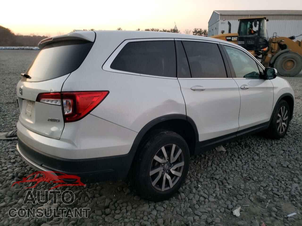HONDA PILOT 2020 - 5FNYF6H55LB060477