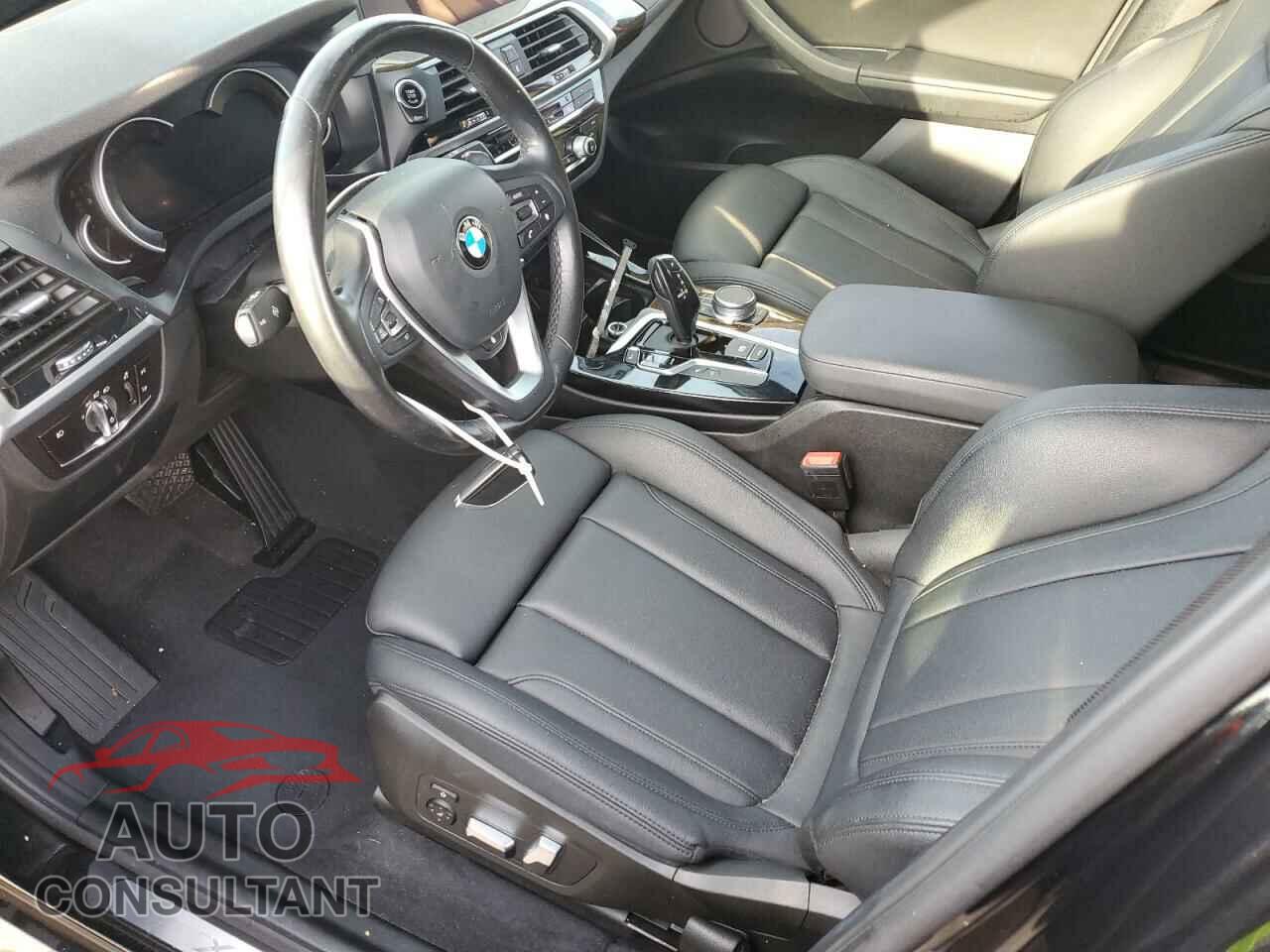 BMW X3 2019 - 5UXTR7C59KLE94316