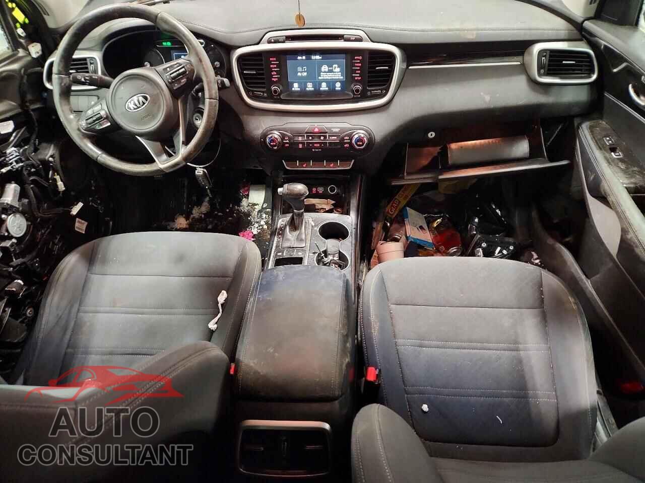 KIA SORENTO 2017 - 5XYPG4A37HG215536