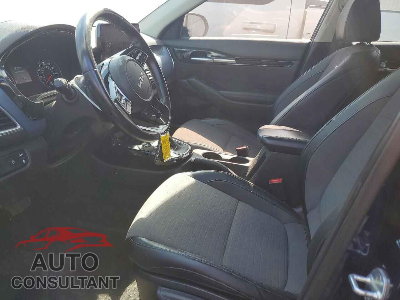 KIA SELTOS 2023 - KNDEU2AA9P7397903