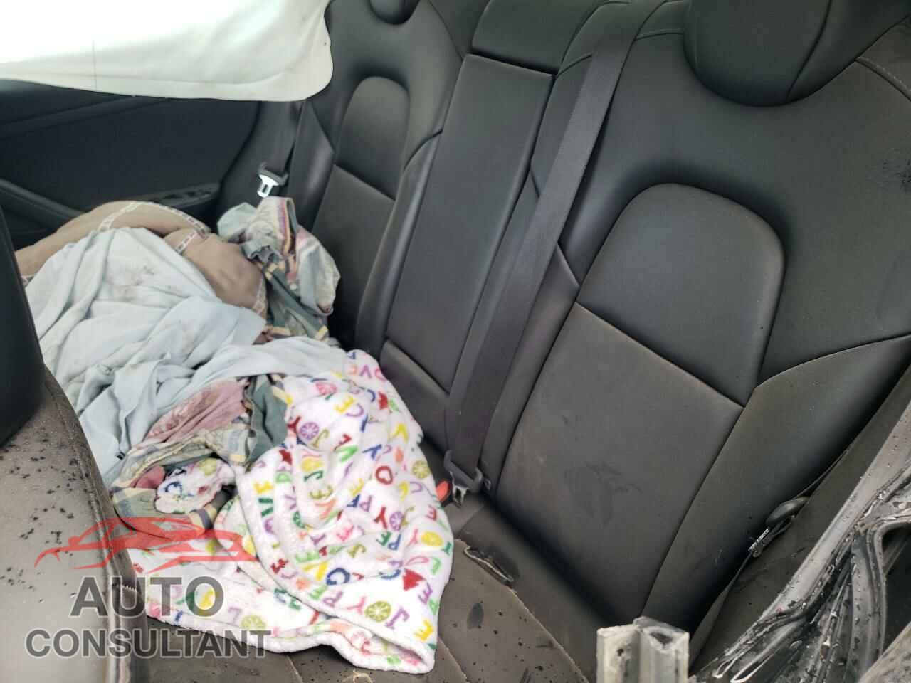 TESLA MODEL 3 2022 - 5YJ3E1EA7NF370067