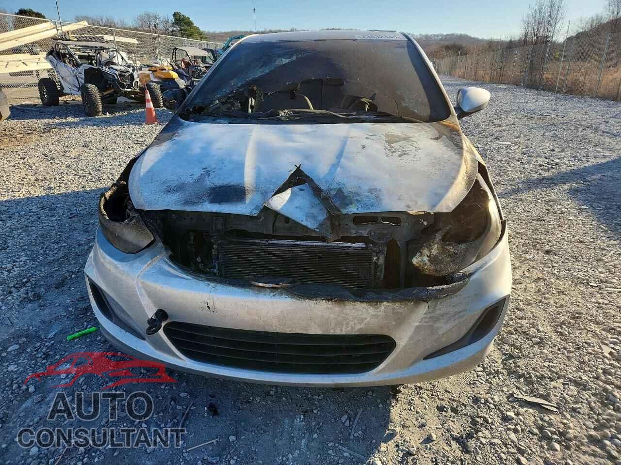 HYUNDAI ACCENT 2016 - KMHCT4AE6GU969547