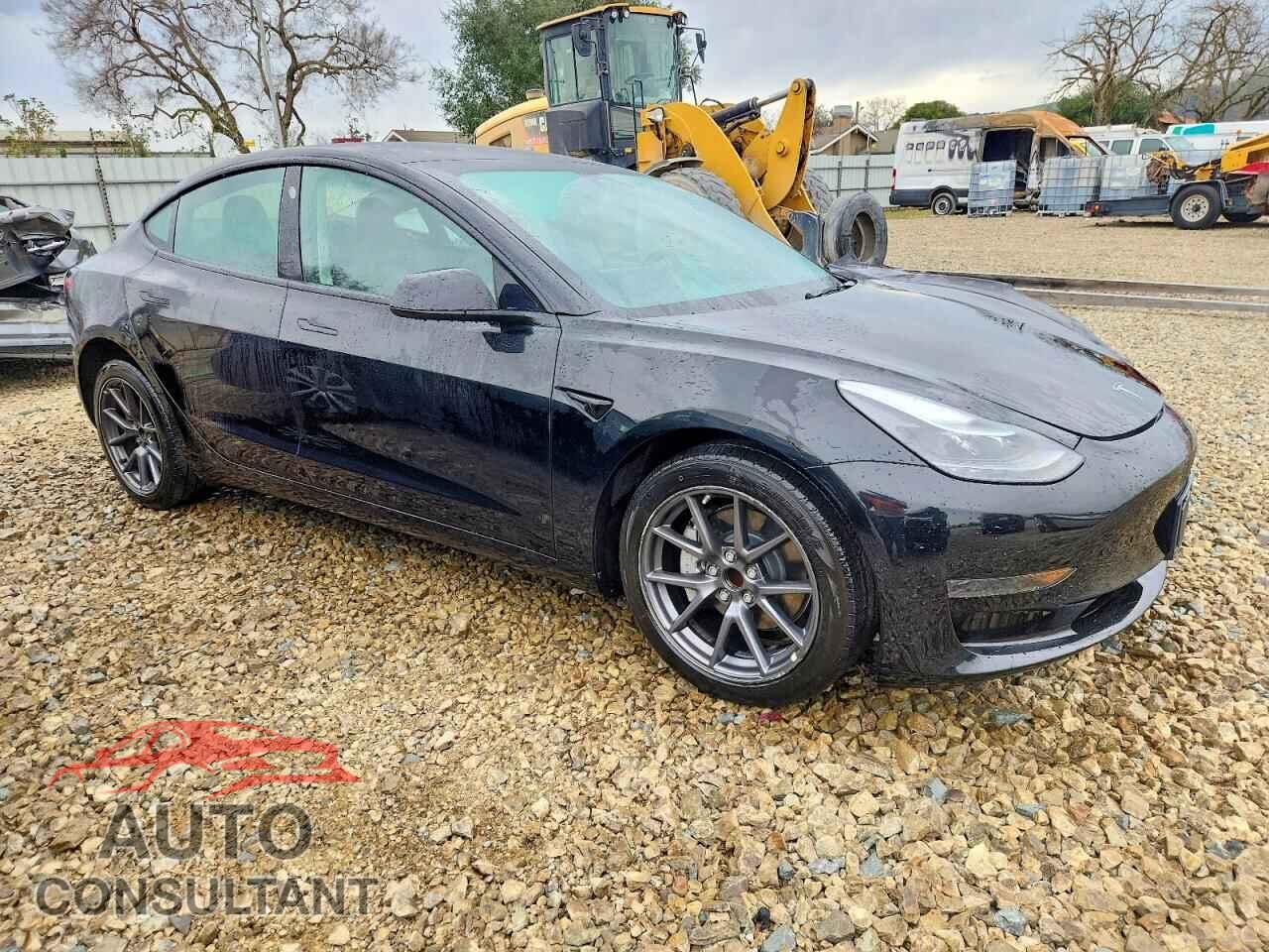 TESLA MODEL 3 2023 - 5YJ3E1EA4PF453958
