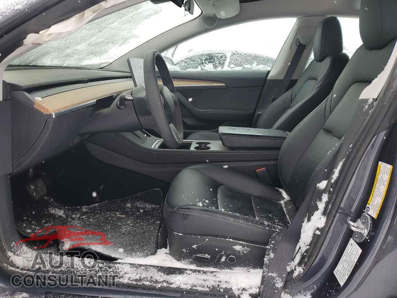 TESLA MODEL 3 2023 - LRW3E1FA0PC933780