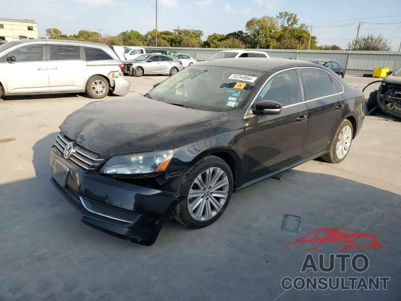 VOLKSWAGEN PASSAT 2013 - 1VWBH7A30DC086771