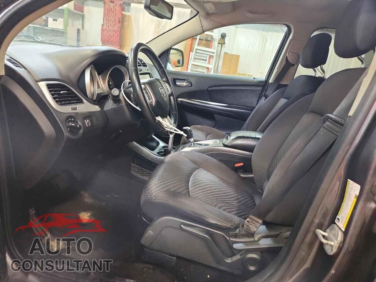 DODGE JOURNEY 2014 - 3C4PDCCG2ET124634
