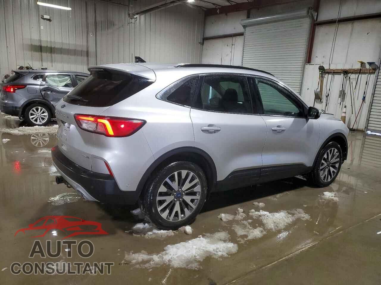 FORD ESCAPE 2020 - 1FMCU9J99LUA20257