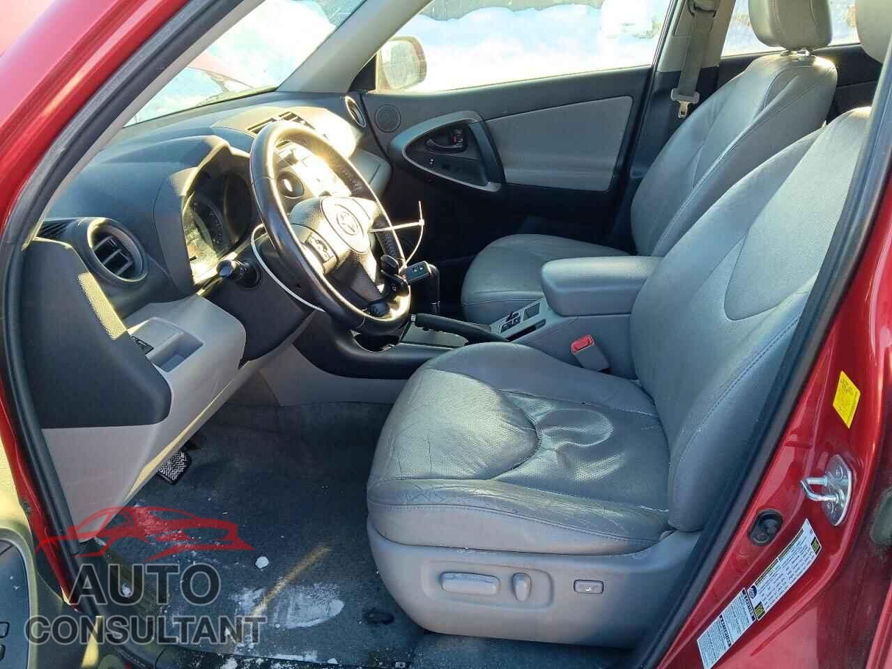 TOYOTA RAV4 2011 - 2T3DF4DV6BW094591