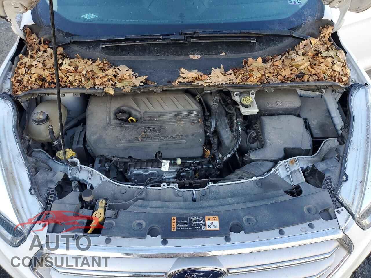 FORD ESCAPE 2018 - 1FMCU9GD2JUC76961