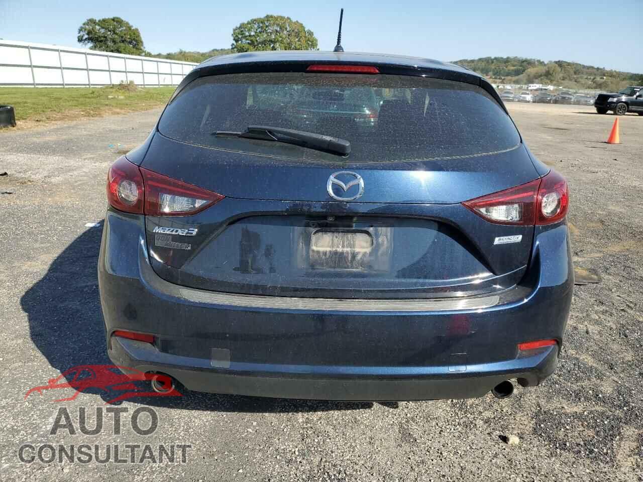 MAZDA 3 2017 - 3MZBN1K76HM100989