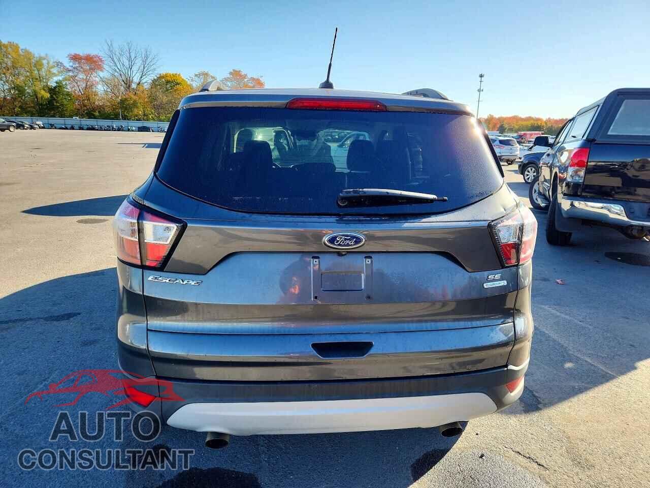 FORD ESCAPE 2018 - 1FMCU0GD6JUB58357