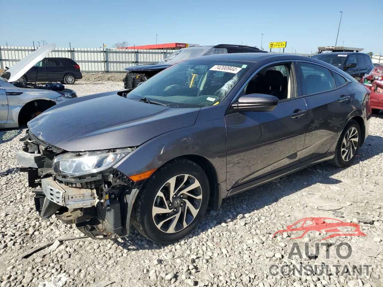 HONDA CIVIC 2018 - 19XFC2F78JE036836