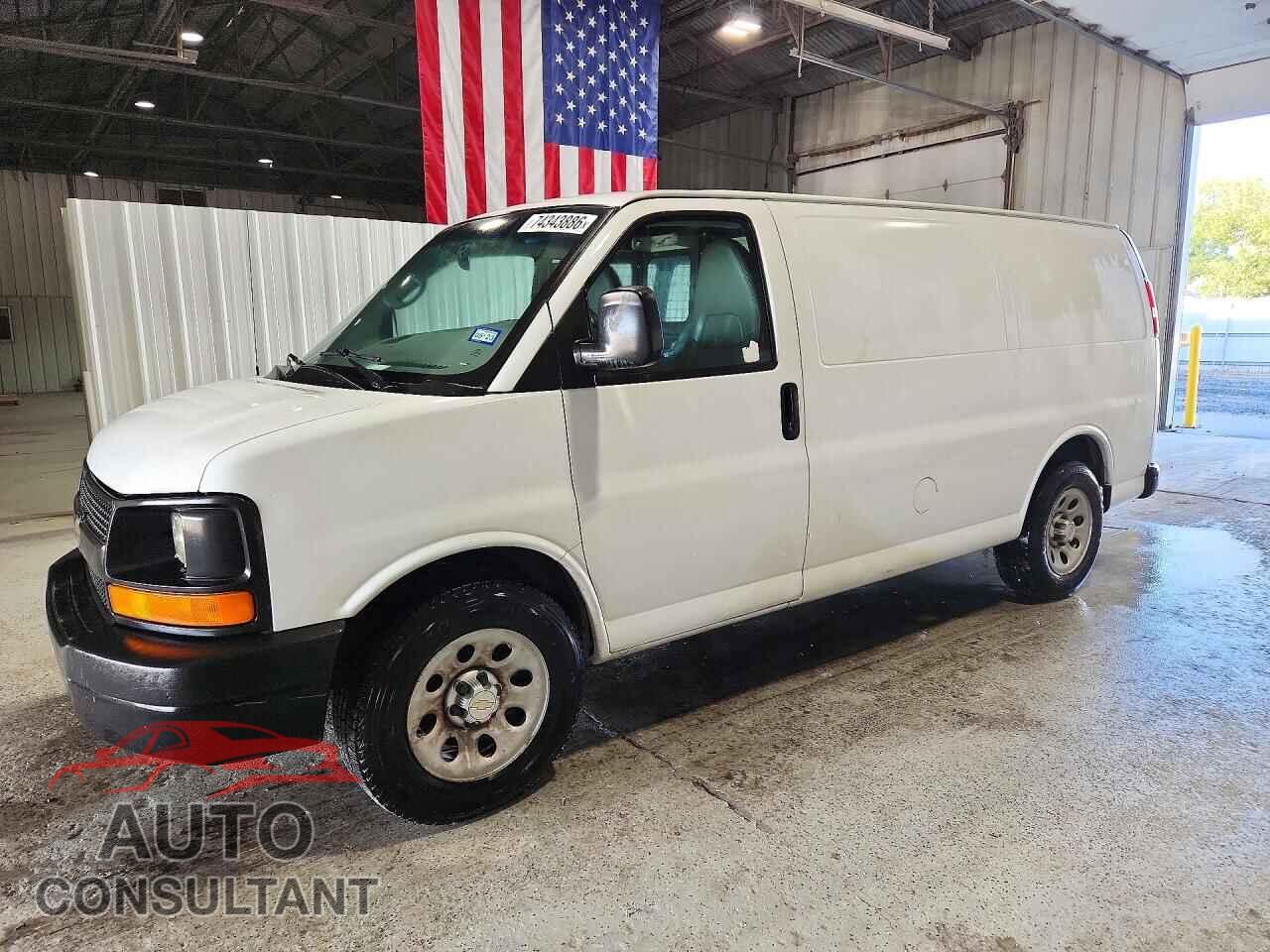 CHEVROLET EXPRESS 2014 - 1GCSGAFX4E1155019