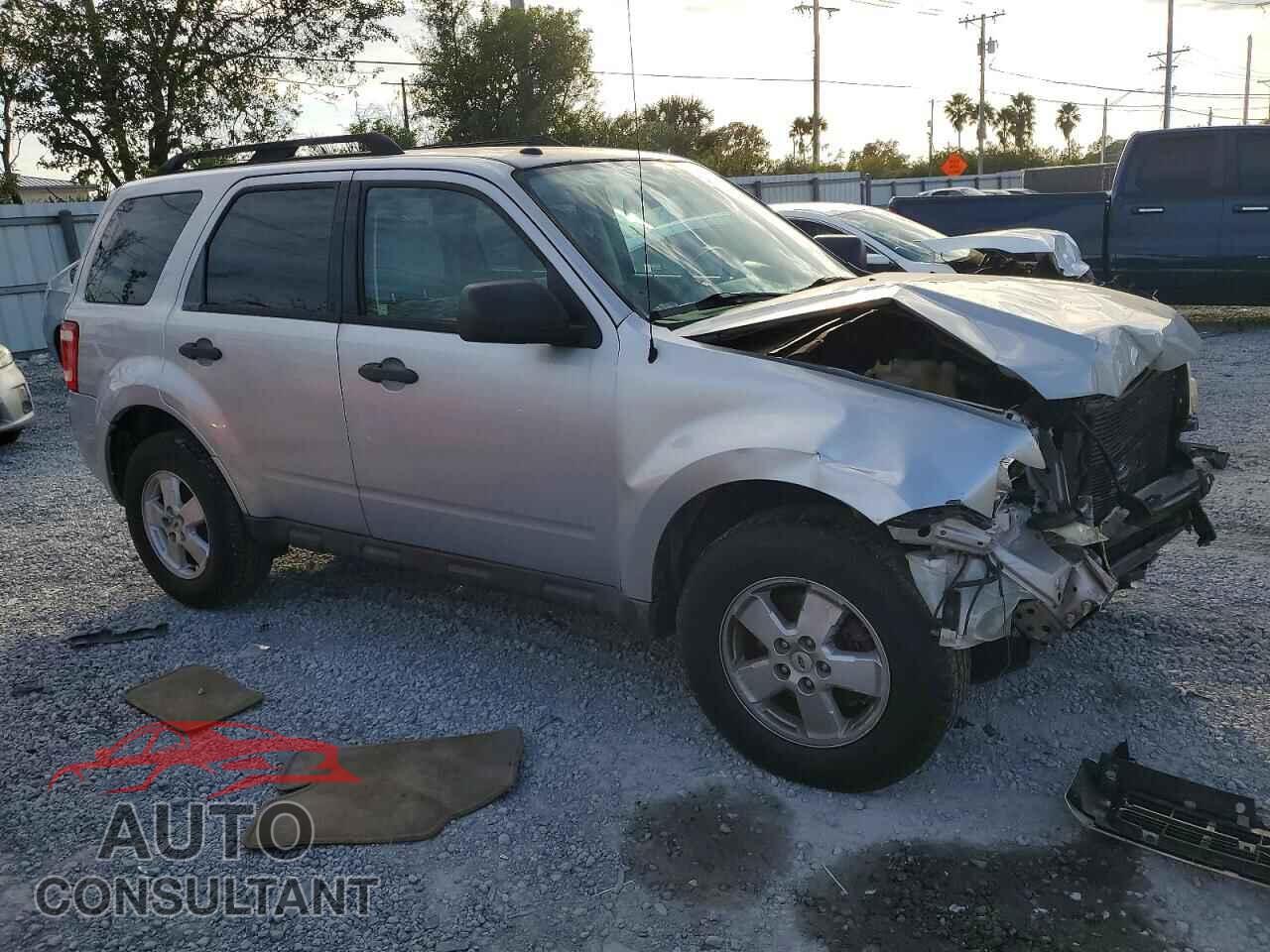 FORD ESCAPE 2012 - 1FMCU0D70CKA71728