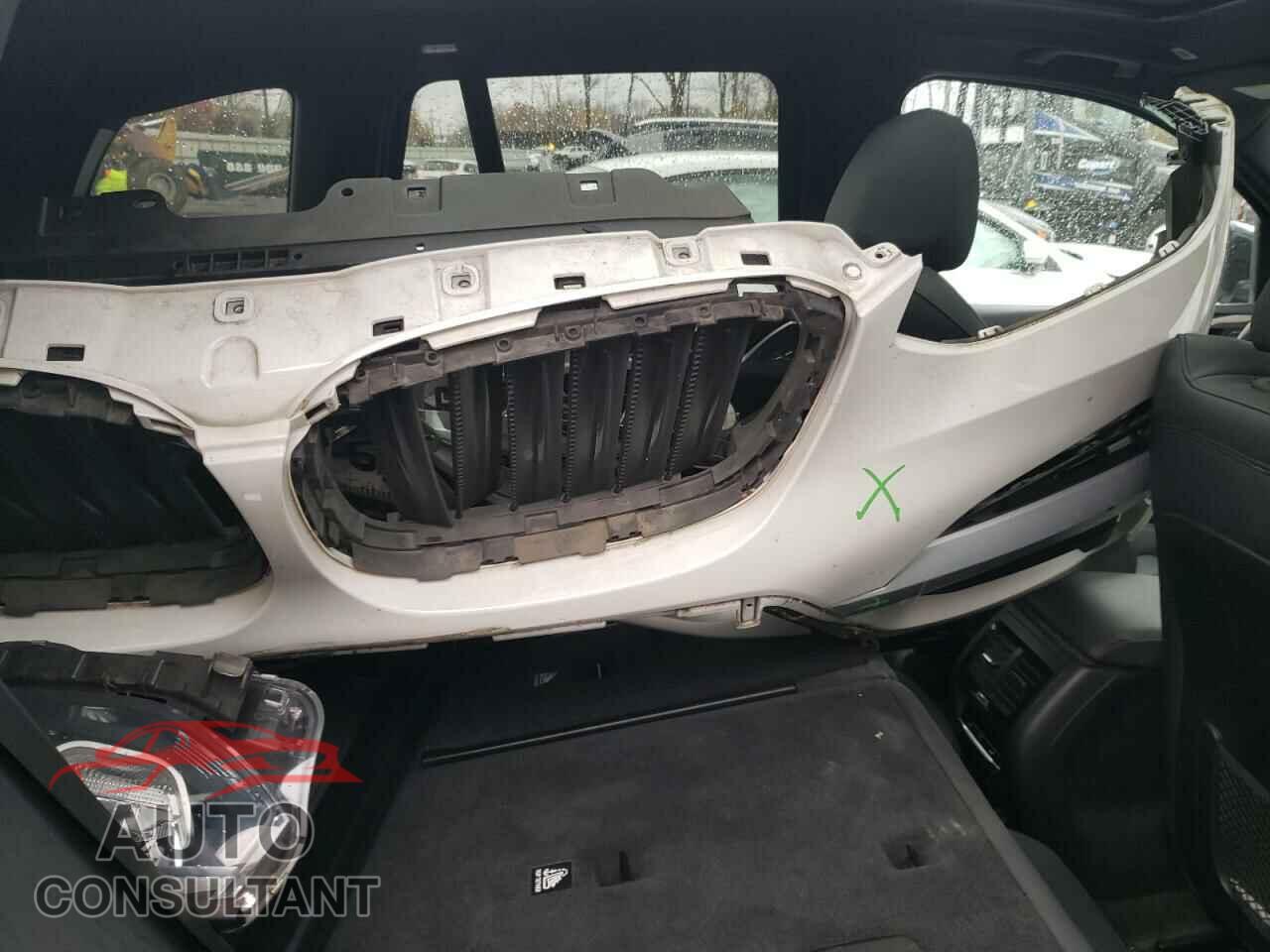 BMW X3 2018 - 5UXTR9C53JLD74845