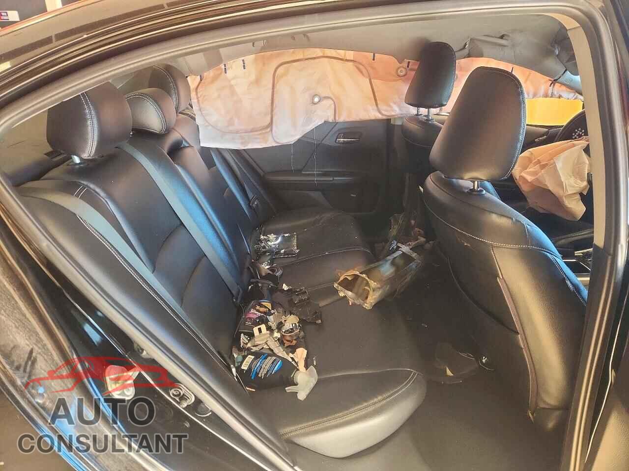 HONDA ACCORD 2015 - 1HGCR2F7XFA128074