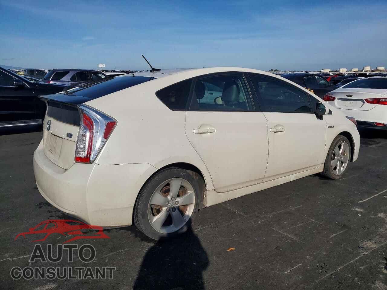 TOYOTA PRIUS 2012 - JTDKN3DUXC5493864