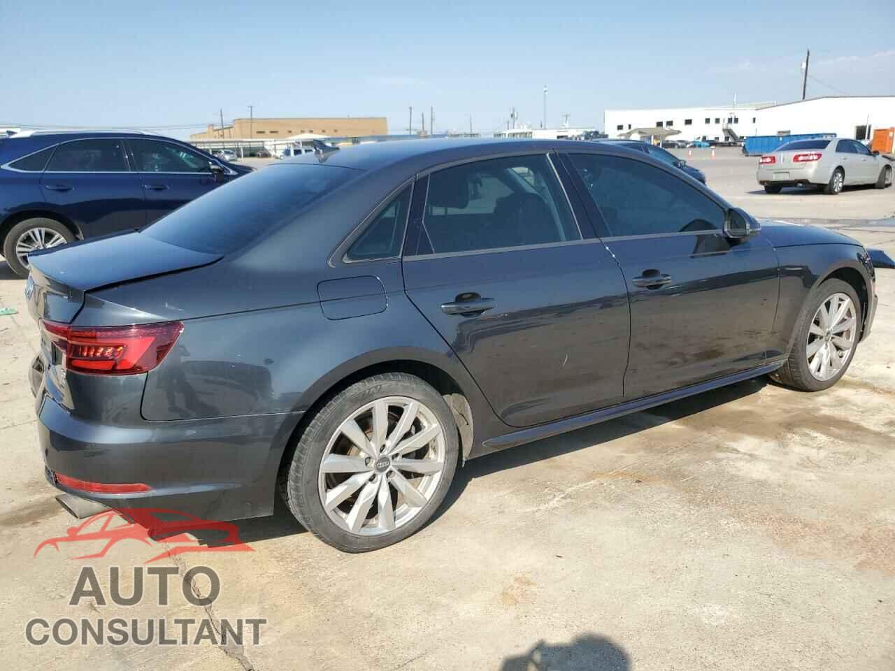 AUDI A4 2018 - WAUKMAF44JA030155