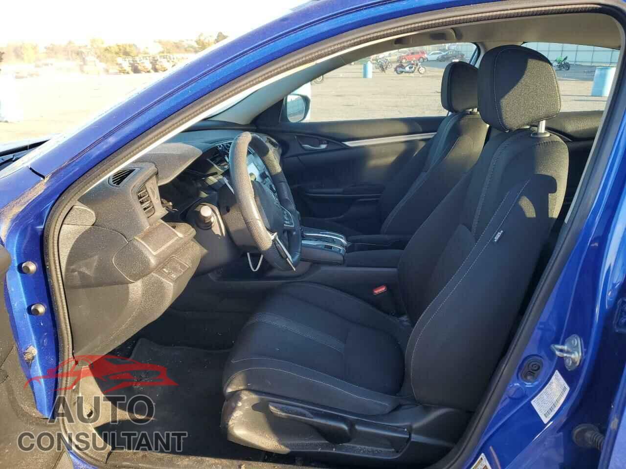 HONDA CIVIC 2018 - 2HGFC2F57JH588574
