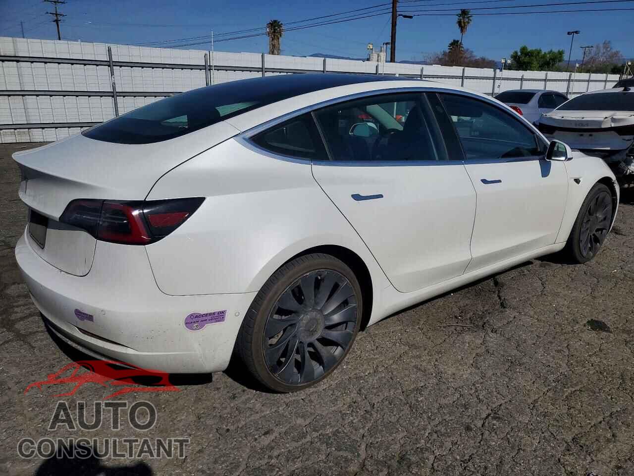 TESLA MODEL 3 2019 - 5YJ3E1EA8KF482856