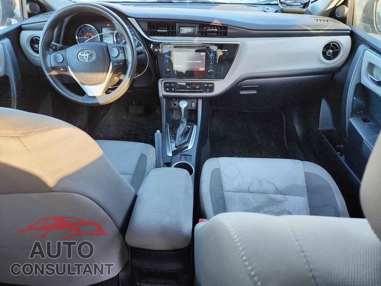 TOYOTA COROLLA 2017 - 2T1BURHEXHC873757