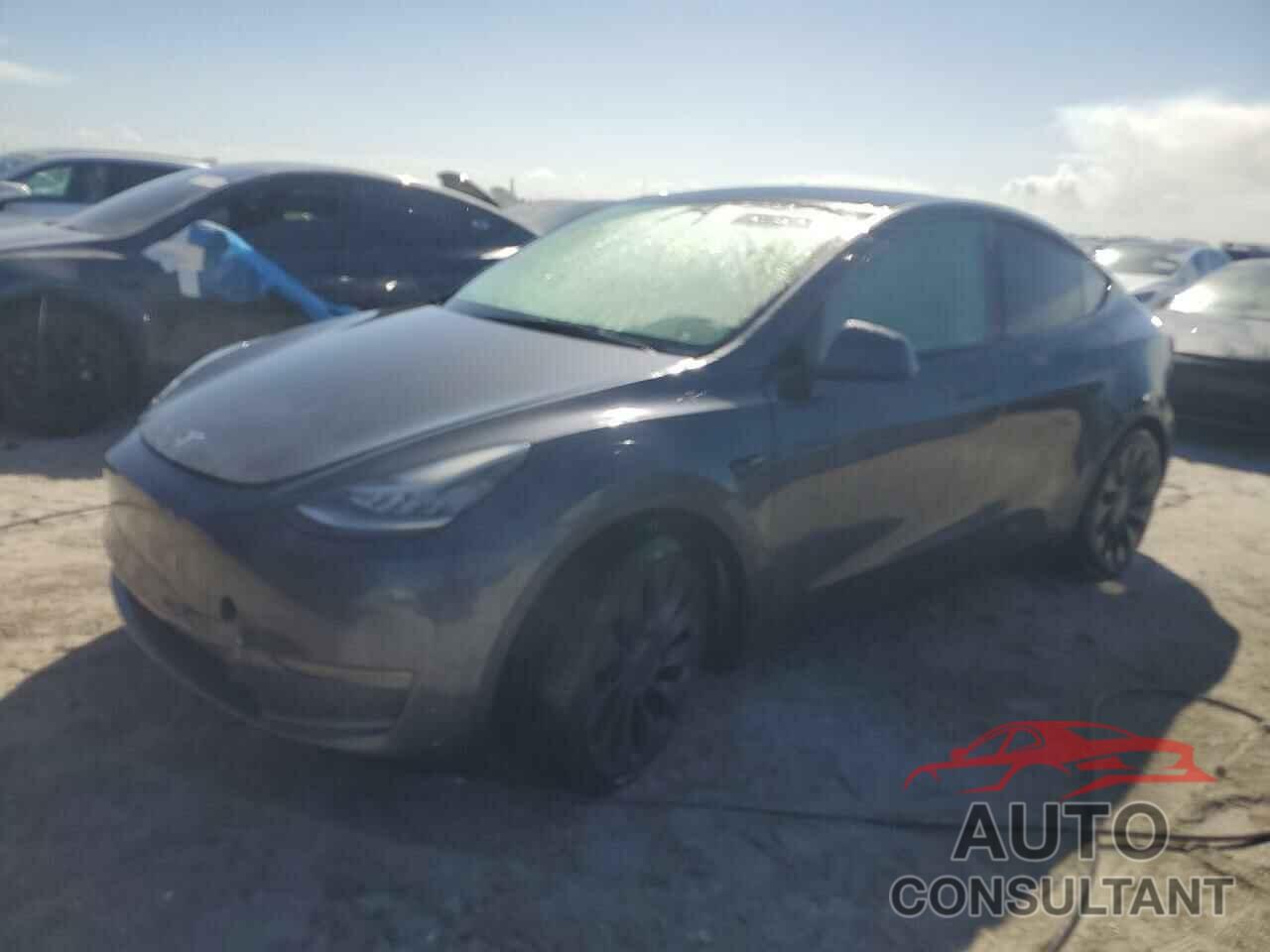 TESLA MODEL Y 2021 - 5YJYGDEF7MF090130