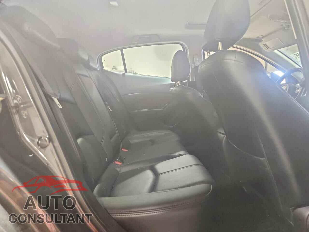 MAZDA 3 2017 - JM1BN1L33H1126090