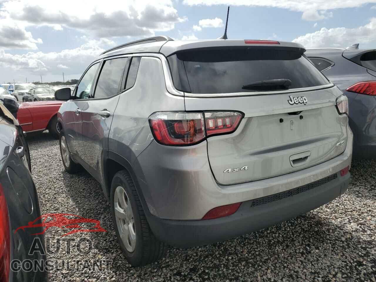 JEEP COMPASS 2018 - 3C4NJDBB3JT262737