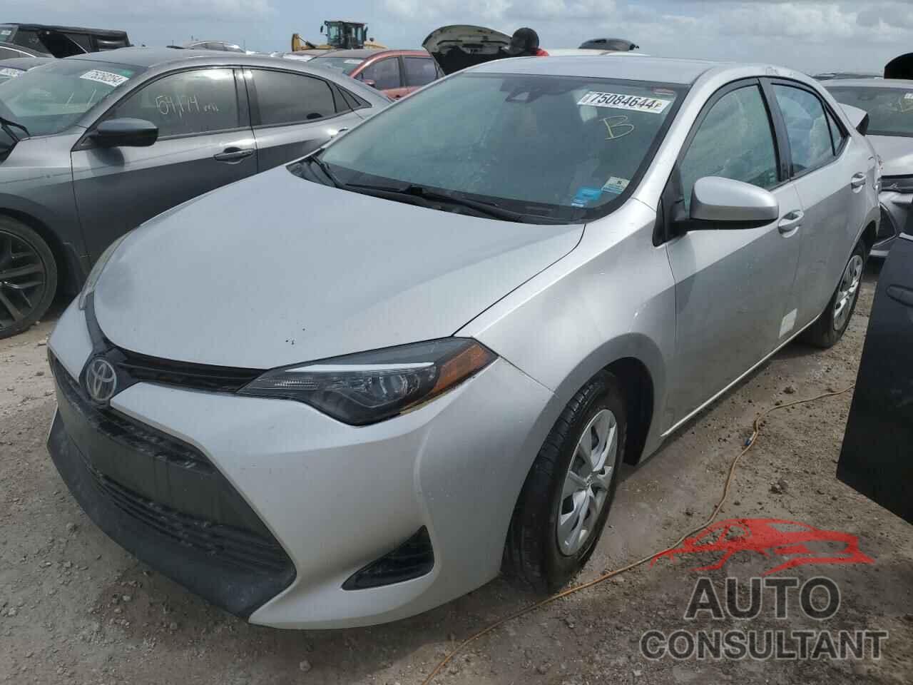 TOYOTA COROLLA 2018 - 5YFBURHEXJP787452