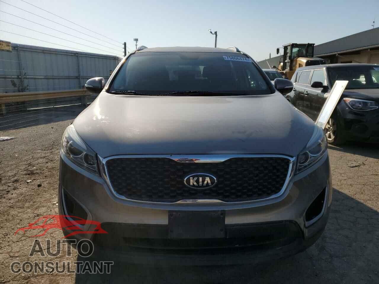 KIA SORENTO 2017 - 5XYPG4A38HG244110
