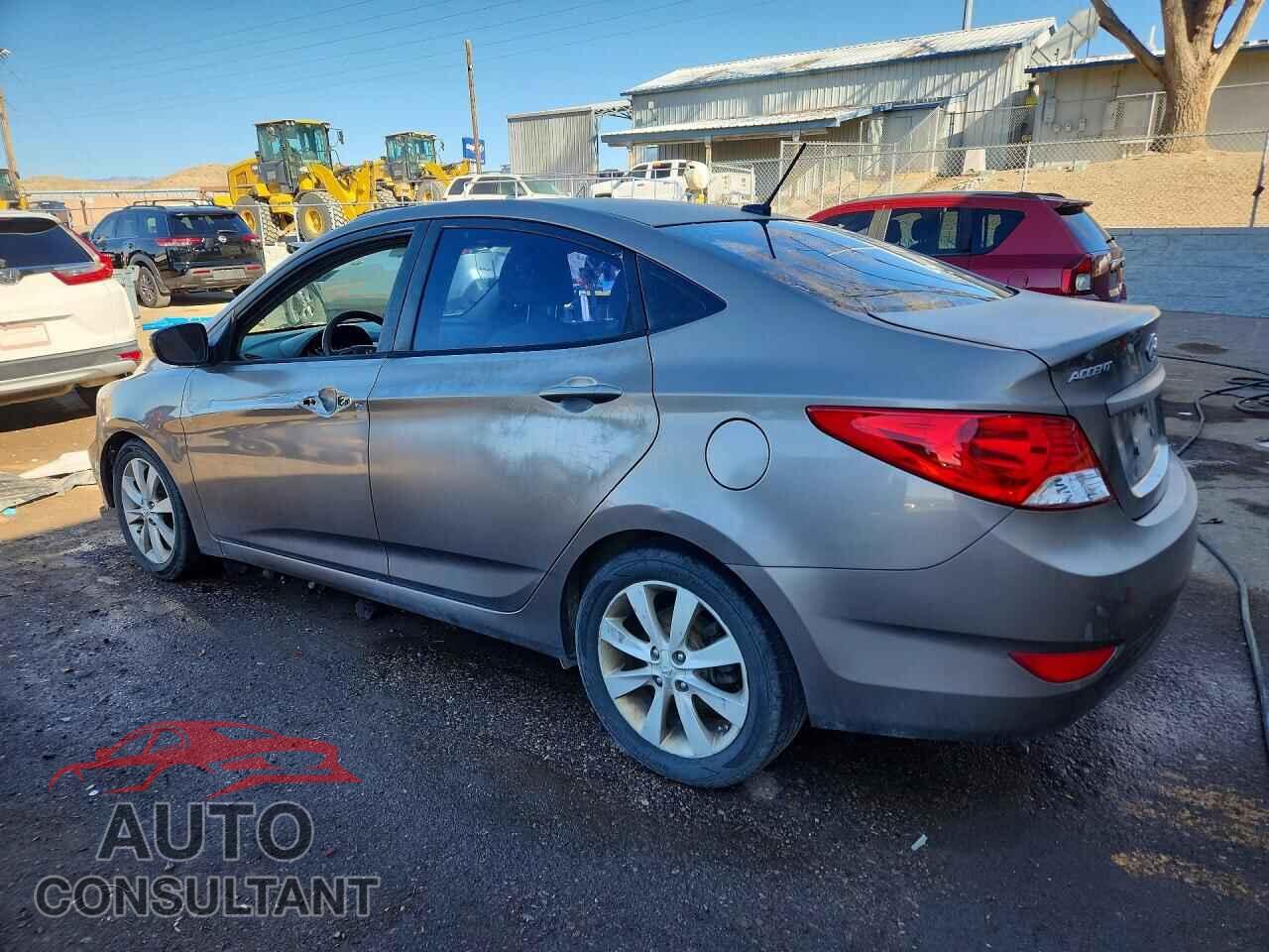 HYUNDAI ACCENT 2013 - KMHCU4AE3DU463571