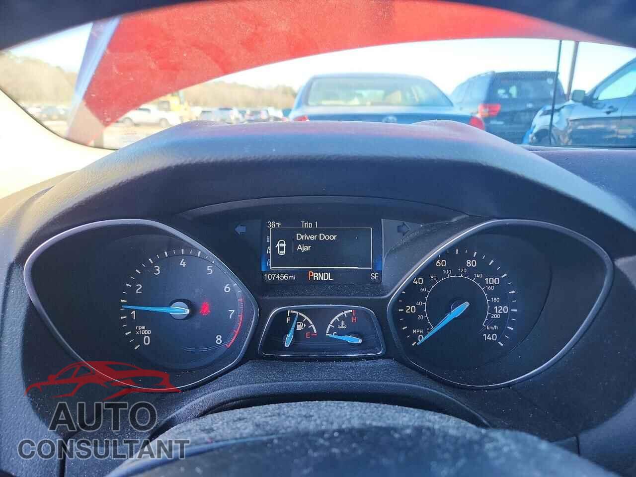 FORD FOCUS 2018 - 1FADP3F29JL276030