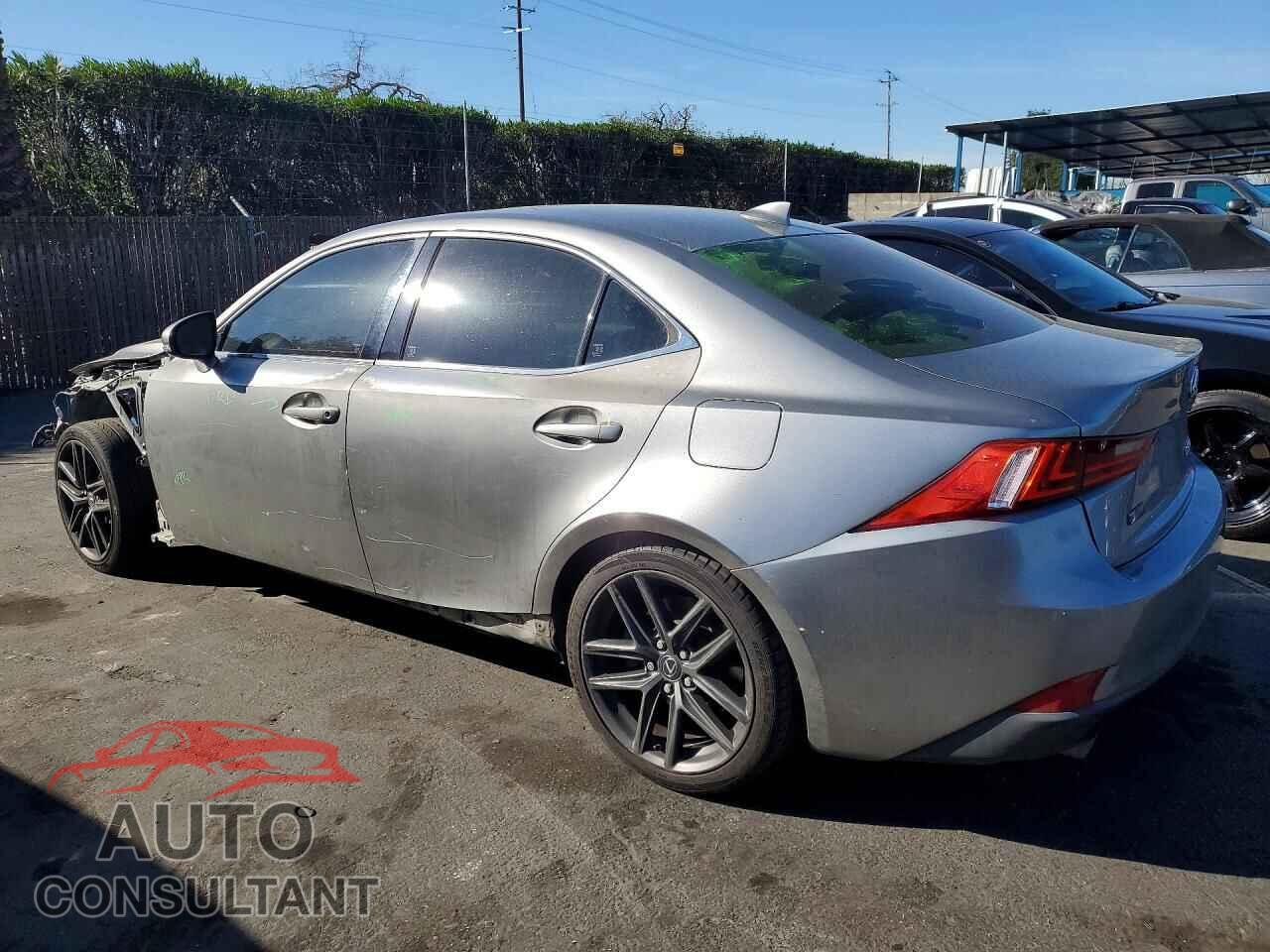 LEXUS IS 2015 - JTHBE1D26F5022011