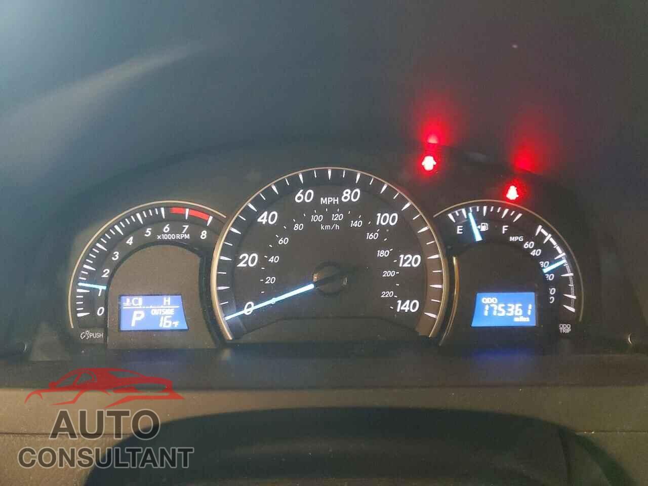TOYOTA CAMRY 2012 - 4T4BF1FK7CR200748