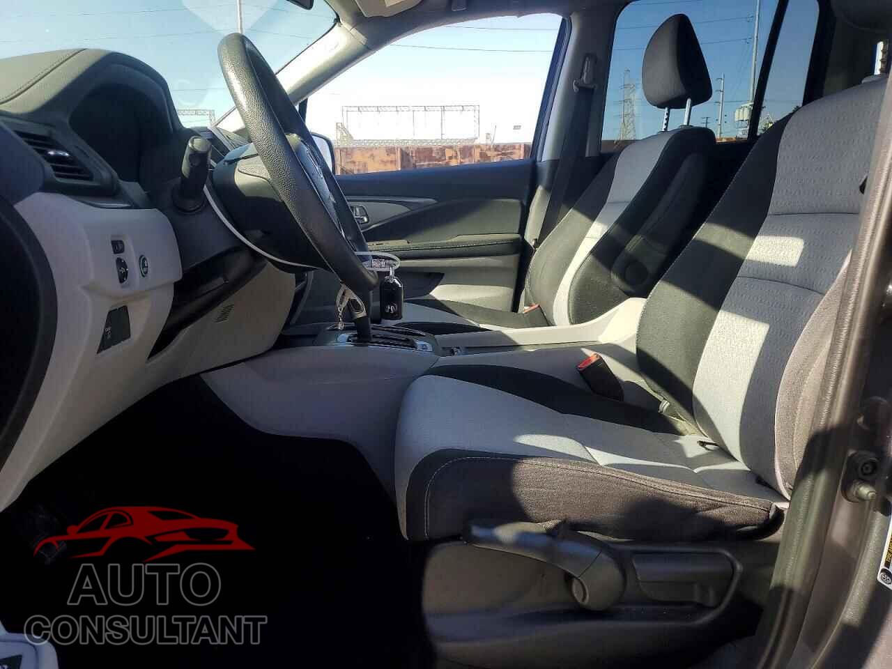HONDA RIDGELINE 2017 - 5FPYK2F28HB008353