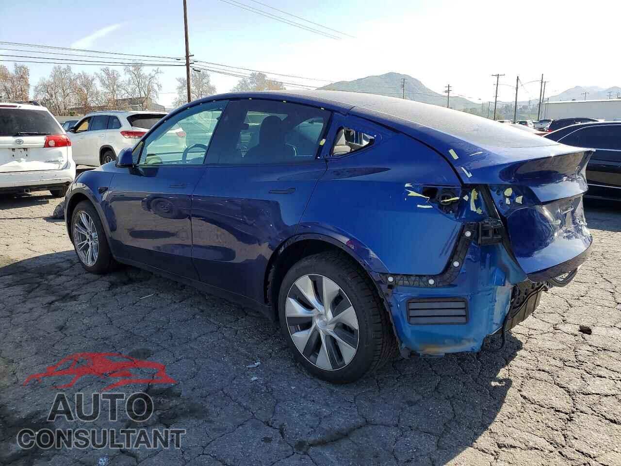 TESLA MODEL Y 2023 - 7SAYGDEE2PF825658