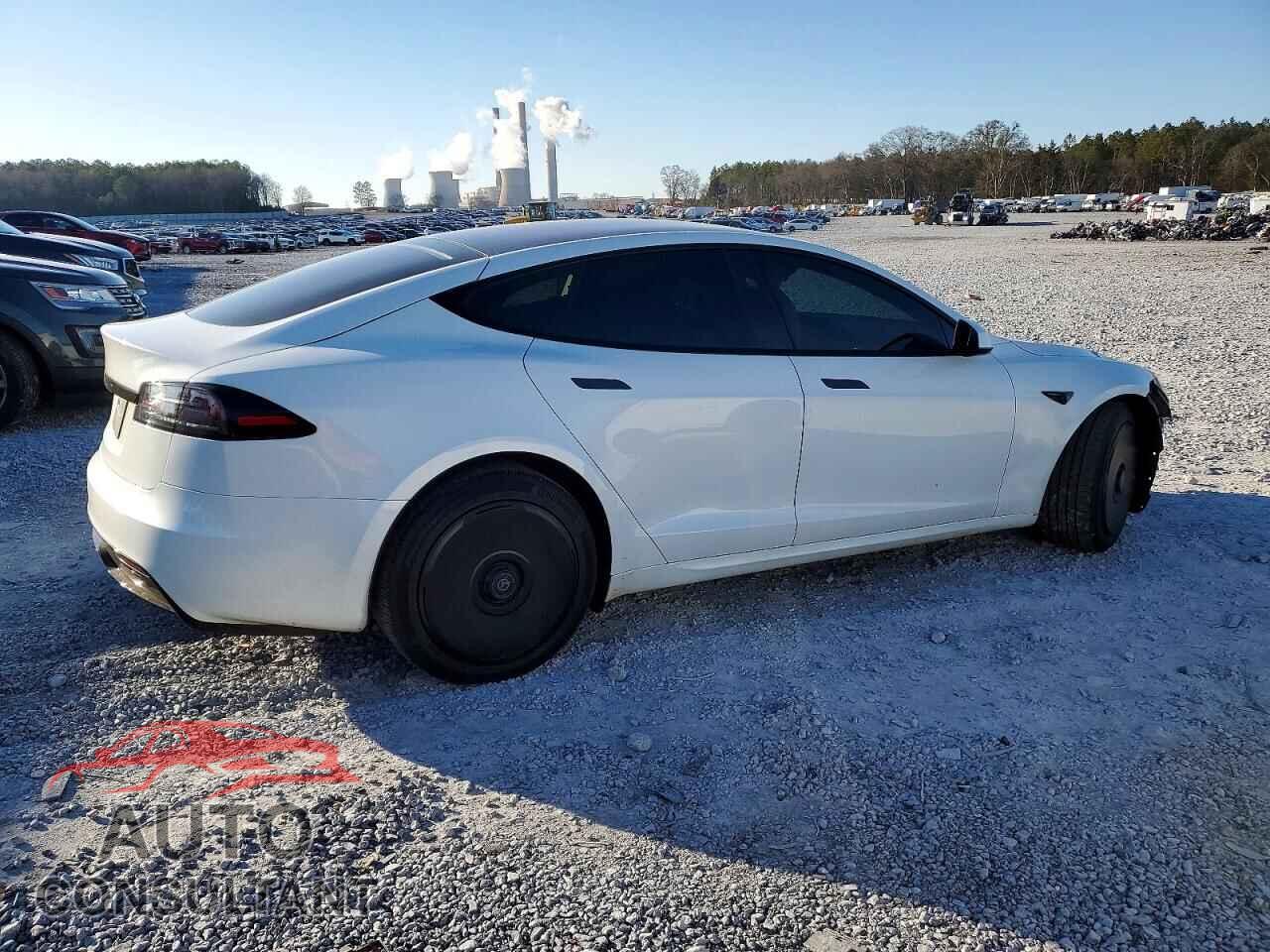 TESLA MODEL S 2023 - 5YJSA1E58PF513489