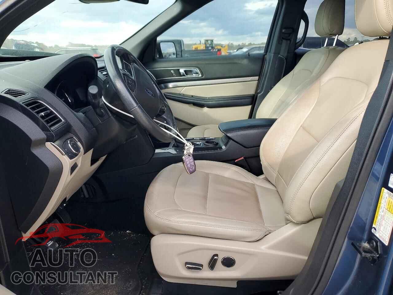 FORD EXPLORER 2018 - 1FM5K7D84JGB42591