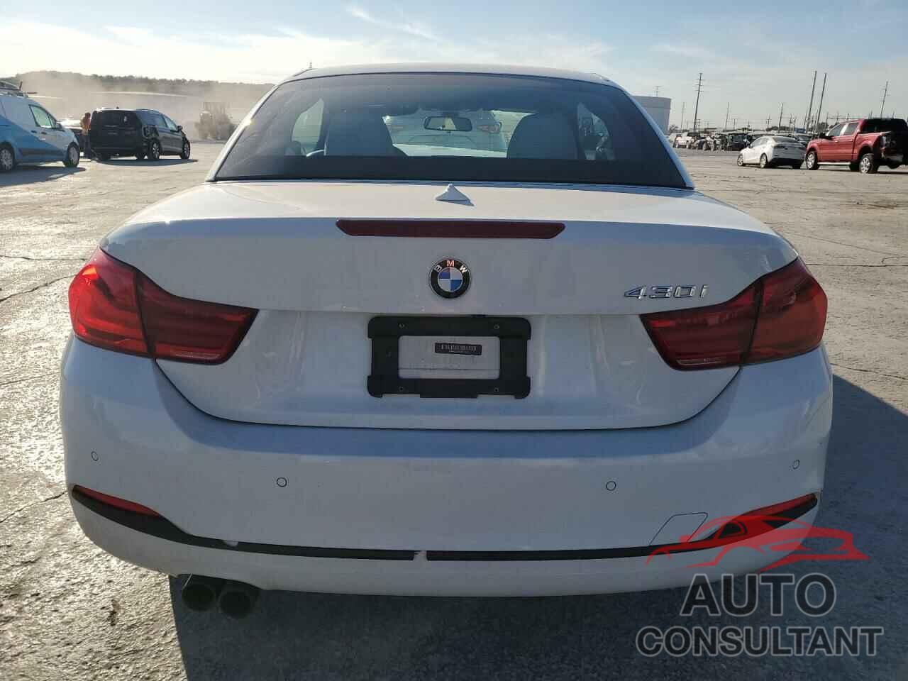 BMW 4 SERIES 2018 - WBA4Z1C57JEC71307