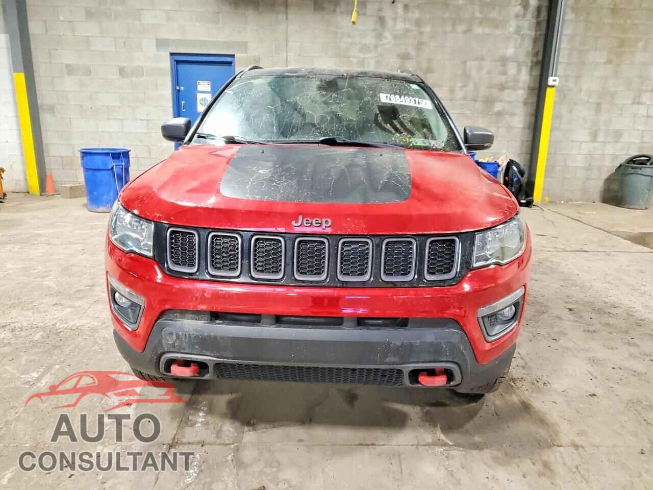 JEEP COMPASS 2019 - 3C4NJDDB2KT649844