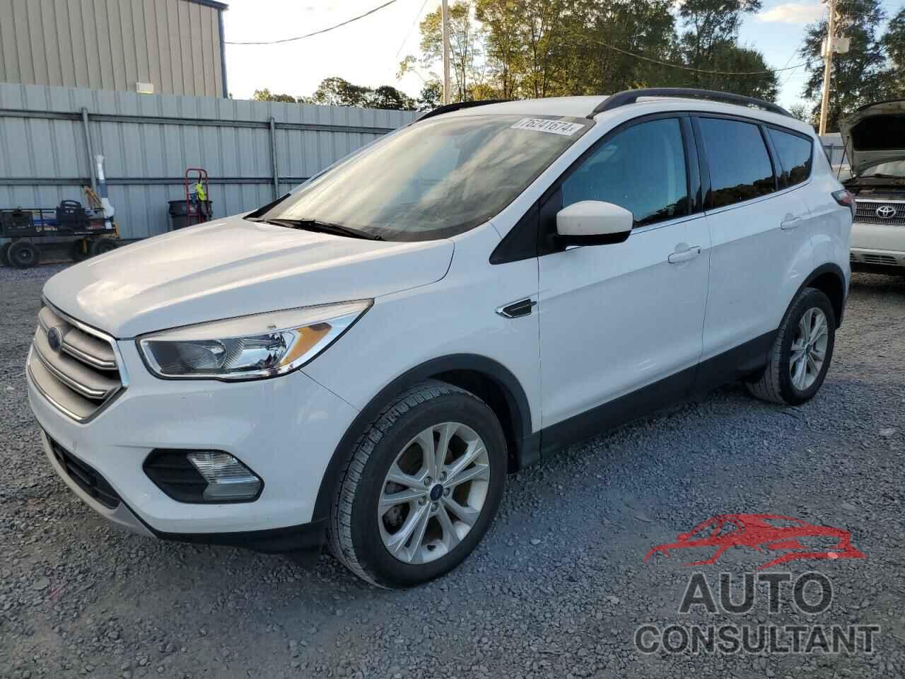 FORD ESCAPE 2018 - 1FMCU0GD3JUC13167