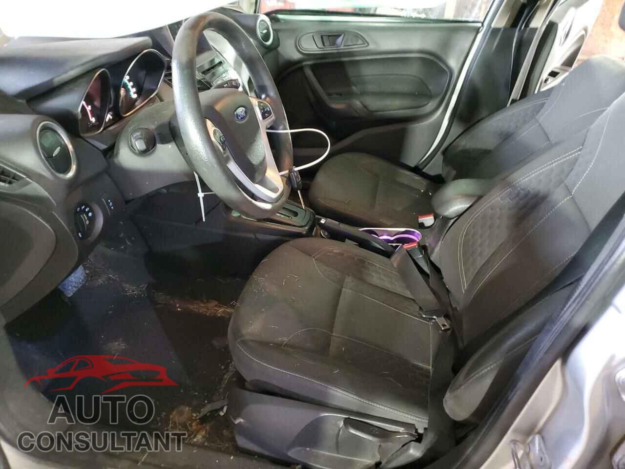 FORD FIESTA 2017 - 3FADP4EJ0HM136780
